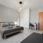 Hexa