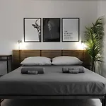 Quarto em Acomodações Particulares Hexa *